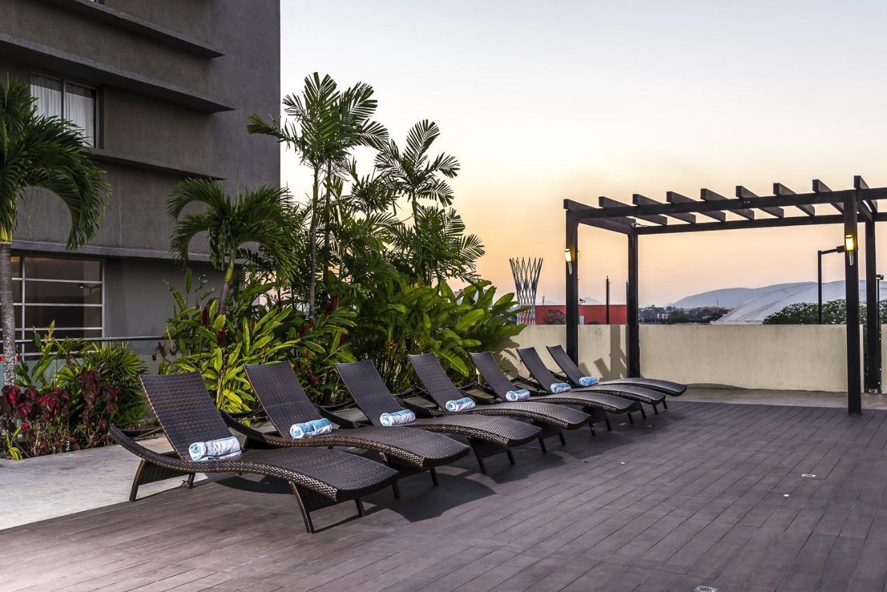 Hotel Trinitarias Suites Barquisimeto Dış mekan fotoğraf